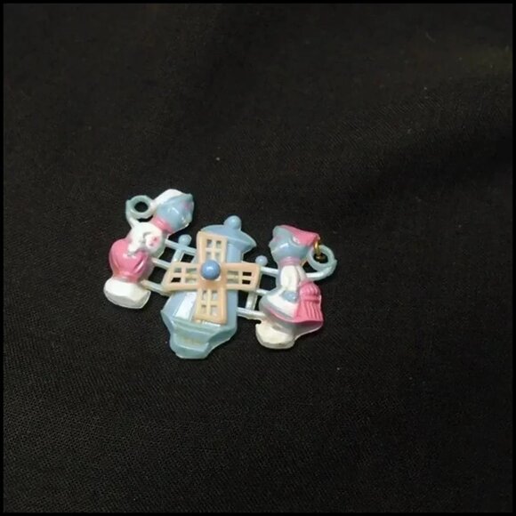 Vintage Celluloid Pendant Pink Blue Dutch Boy Dutch Girl for Novelty Jewelry - Picture 6 of 10